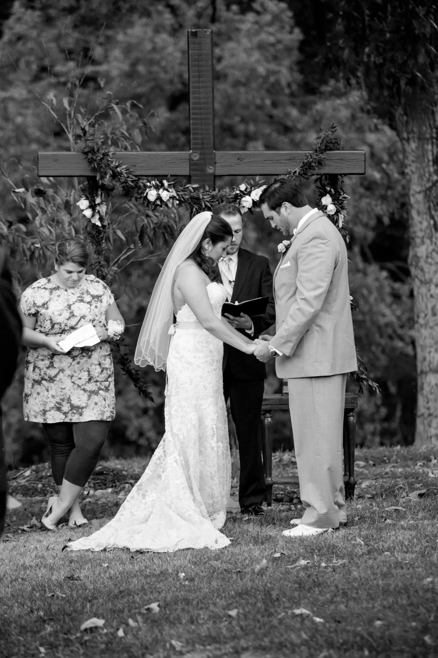 14Sarah-Adam-Fredericksburg-Rustic-Wedding-Virginia-1117