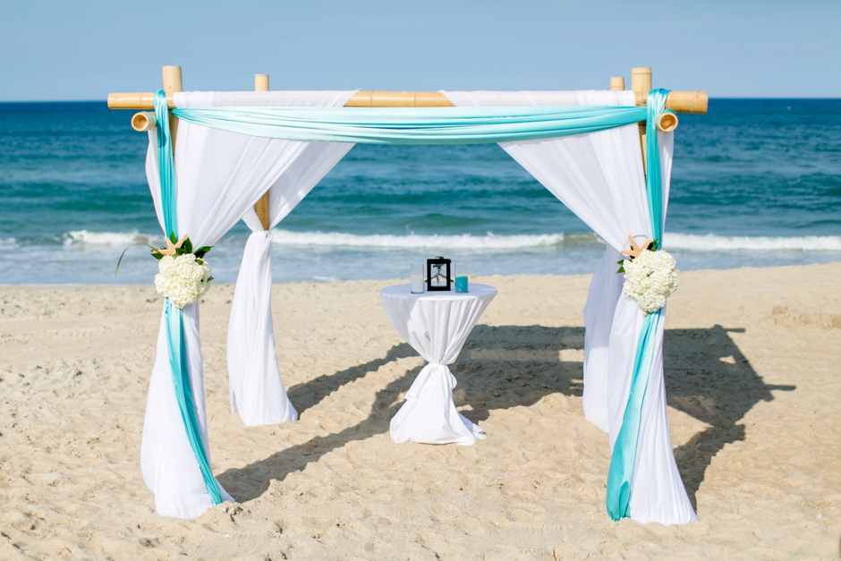 2A-Village-Beach-Club-Outer-Banks-North-Carolina-Wedding-Photo-1052