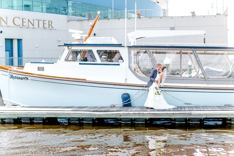 22A-Half-Moone-Cruise-Wedding-Norfolk-Virginia-Photographer-1085
