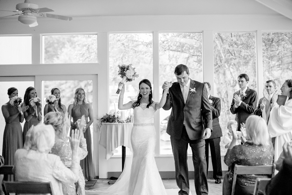 18A-Delfosse-Vineyards-Winery-Wedding-Charlottesville-Virginia-Photographer-Lindsey-Chris-1198