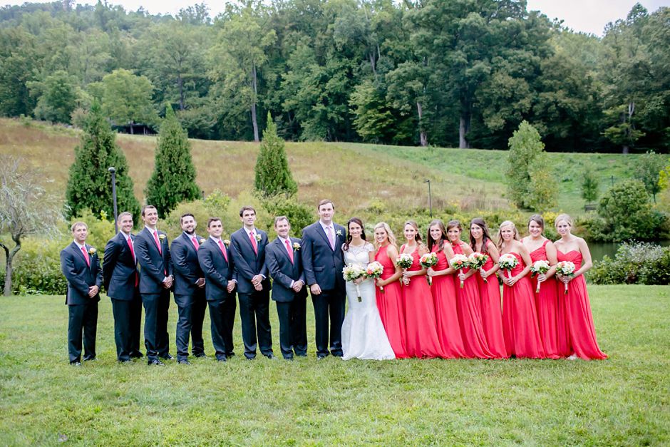32A-Delfosse-Vineyards-Winery-Wedding-Charlottesville-Virginia-Photographer-Lindsey-Chris-1227