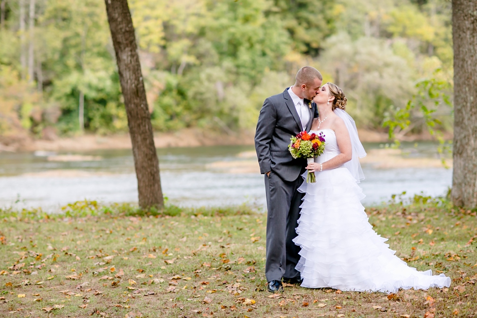 24A-Clore-Brothers-River-Fall-Wedding-Andrea-Jimmy-1076