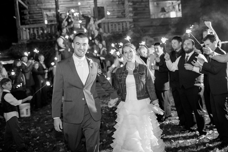 27A-Clore-Brothers-River-Fall-Wedding-Andrea-Jimmy-1207