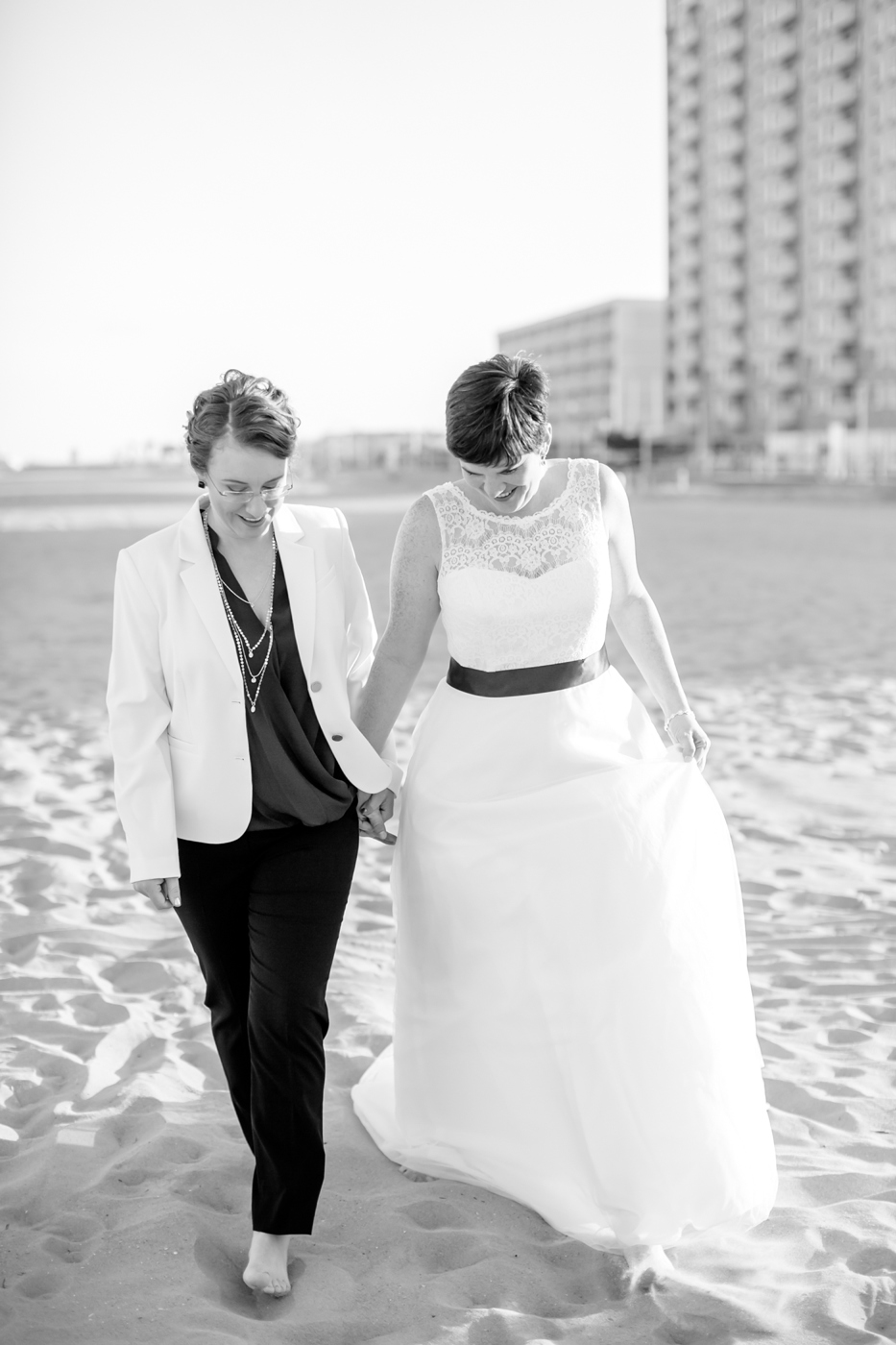 26A-Virginia-Beach-Same-Sex-Wedding-Laura-Caitlin-Watermans-1156