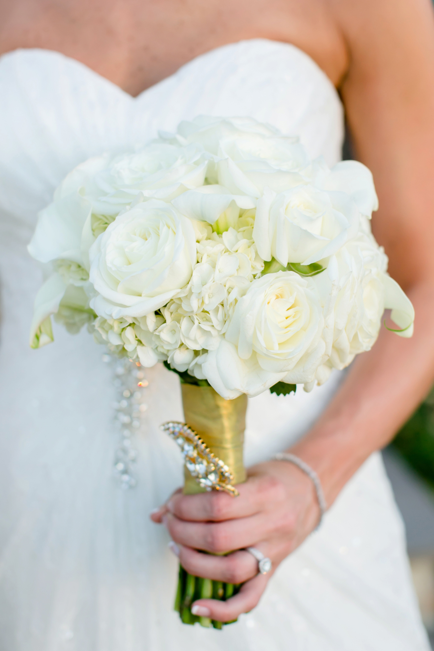 Neutral-Wedding-Bouquet-Inspiration-Flowers-Bridal-Bridesmaids412