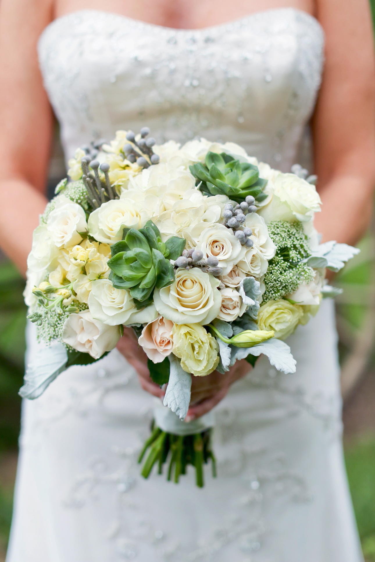 Wedding-Bouquet-Inspiration-Flowers-Bridal-Bridesmaids371