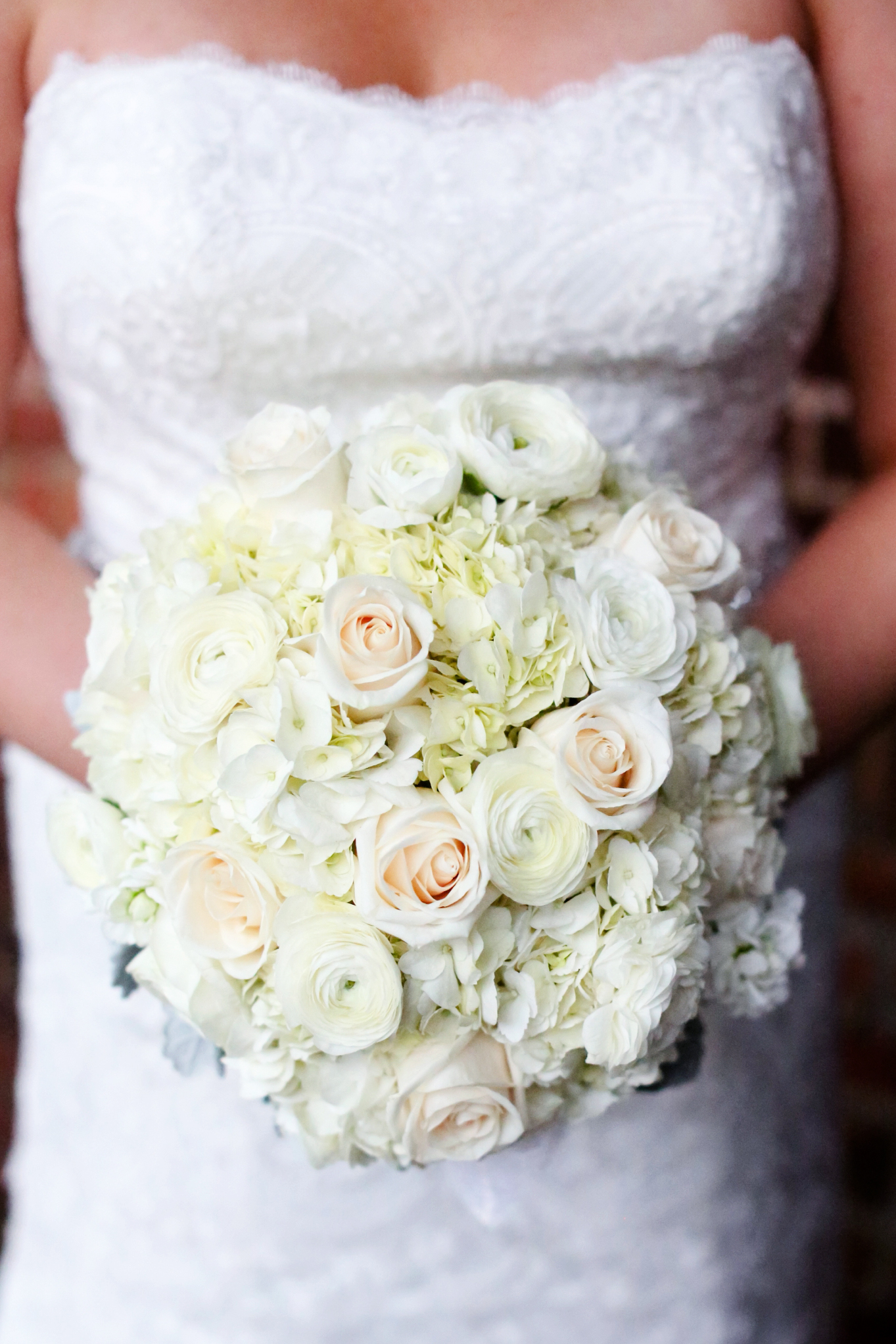Winter-Wedding-Bouquet-Inspiration-Flowers-Bridal-Bridesmaids431