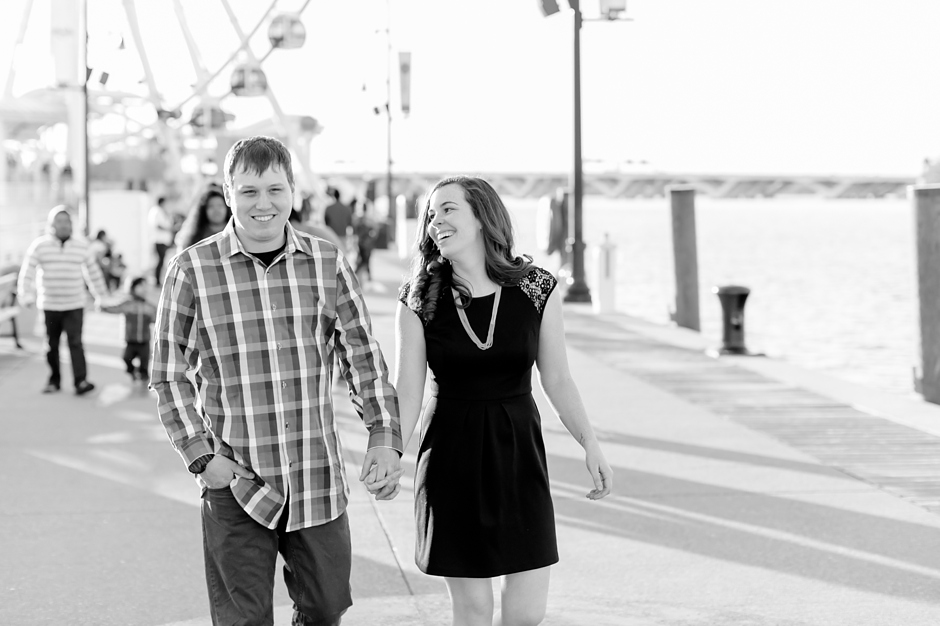 24A-National-Harbor-Engagement-Session-Brittany-Josh4657