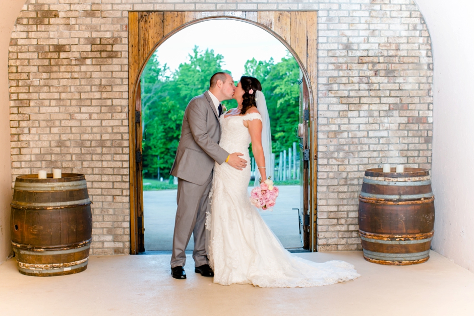37A-Potomac-Point-Winery-Wedding-Claire-Ryan-1236