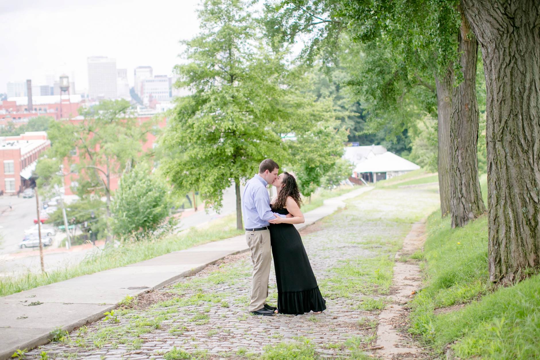 17A-Downtown-Richmond-Engagement-Session-Meaghan-Mike-1025