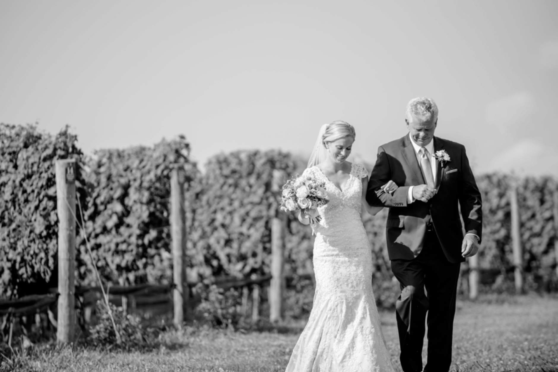 4A-Stone-Tower-Winery-Summer-Wedding-GG-1300