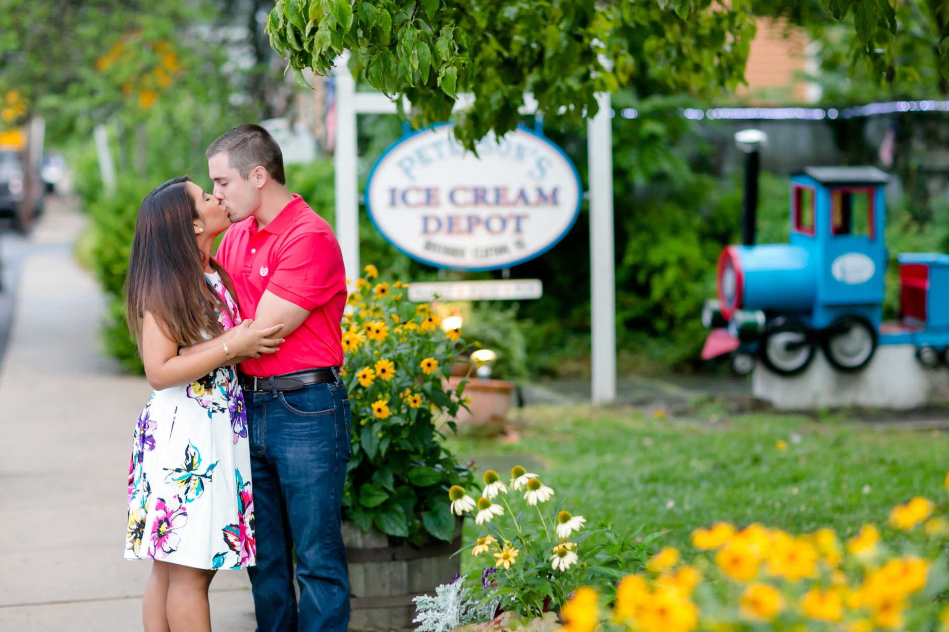 15A-Downtown-Clifton-Virginia-Engagement-Session-3038