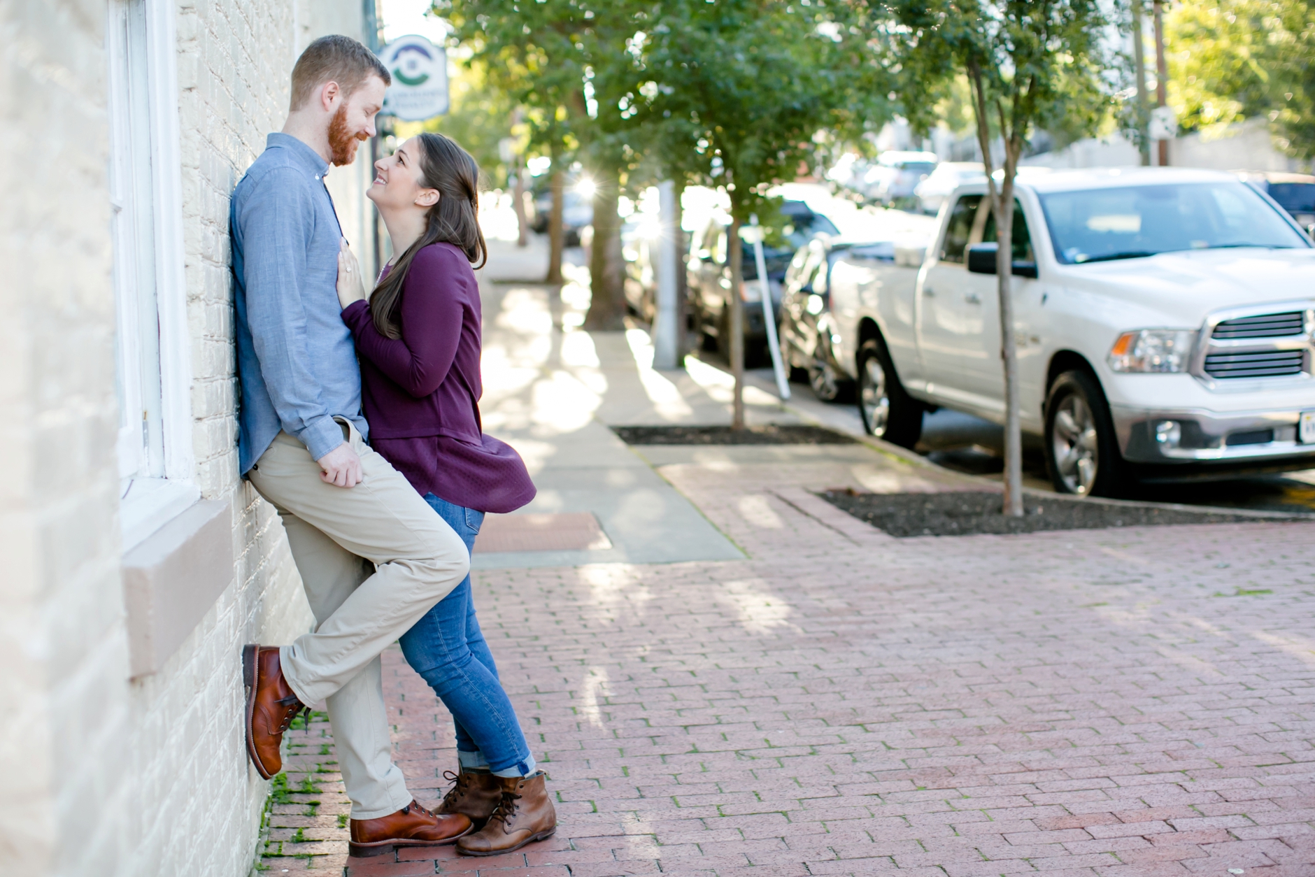 1downtown-fredericksburg-virginia-engagement-session-sarah-and-russell-1005