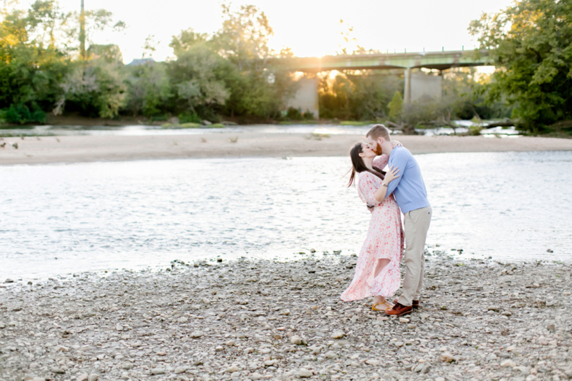 29downtown-fredericksburg-virginia-engagement-session-sarah-and-russell-1059