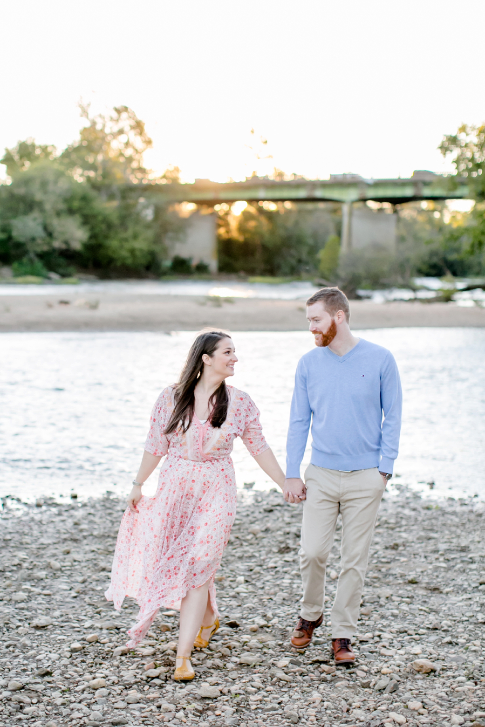 31downtown-fredericksburg-virginia-engagement-session-sarah-and-russell-1060