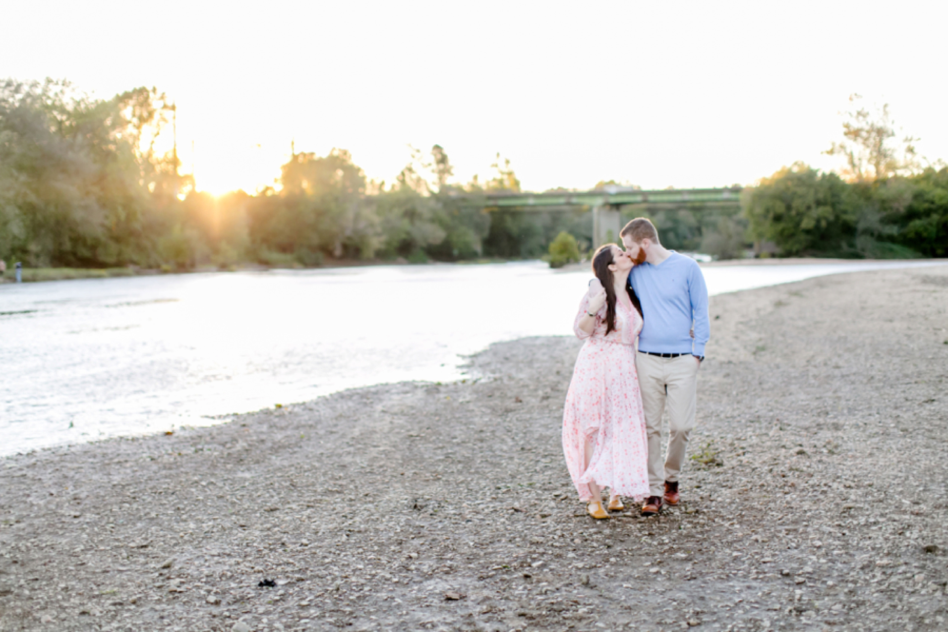 35downtown-fredericksburg-virginia-engagement-session-sarah-and-russell-1069