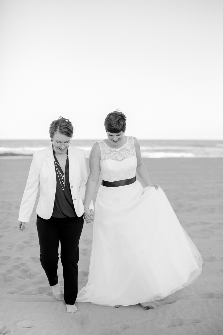9A-Virginia-Beach-Same-Sex-Wedding-Laura-Caitlin-Watermans-1088
